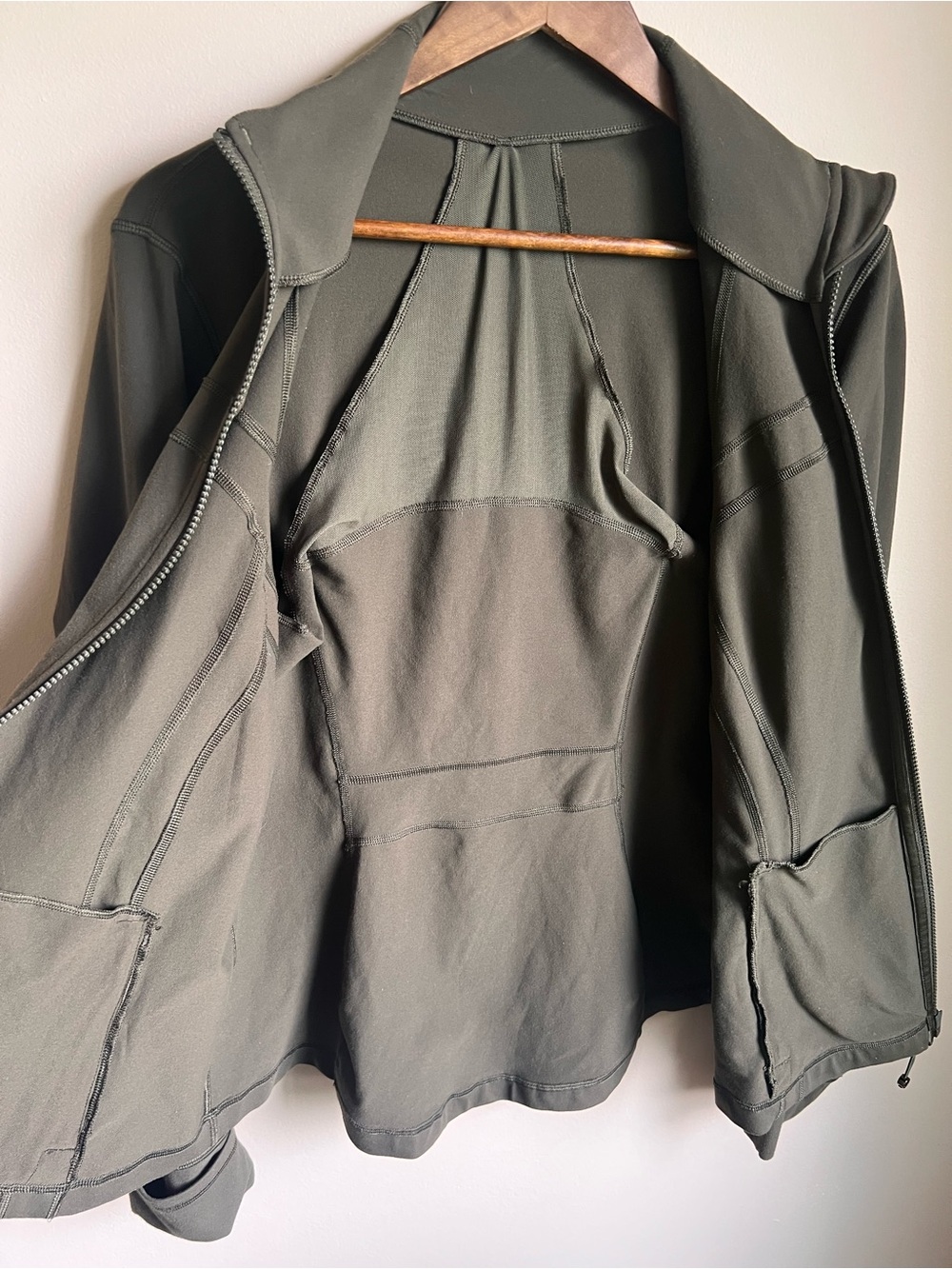 Lululemon Define Jacket Green Women's Lightweight Full Zip Size 14 - Picture 6 of 9